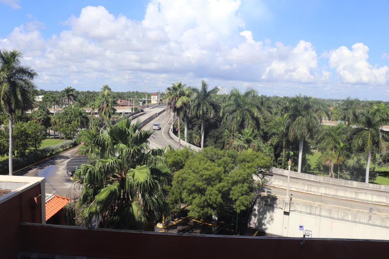 On Hollywood Beach - Affordable Two Bedrooms Sleeps 6 With Two Bathrooms Dania Beach Extérieur photo