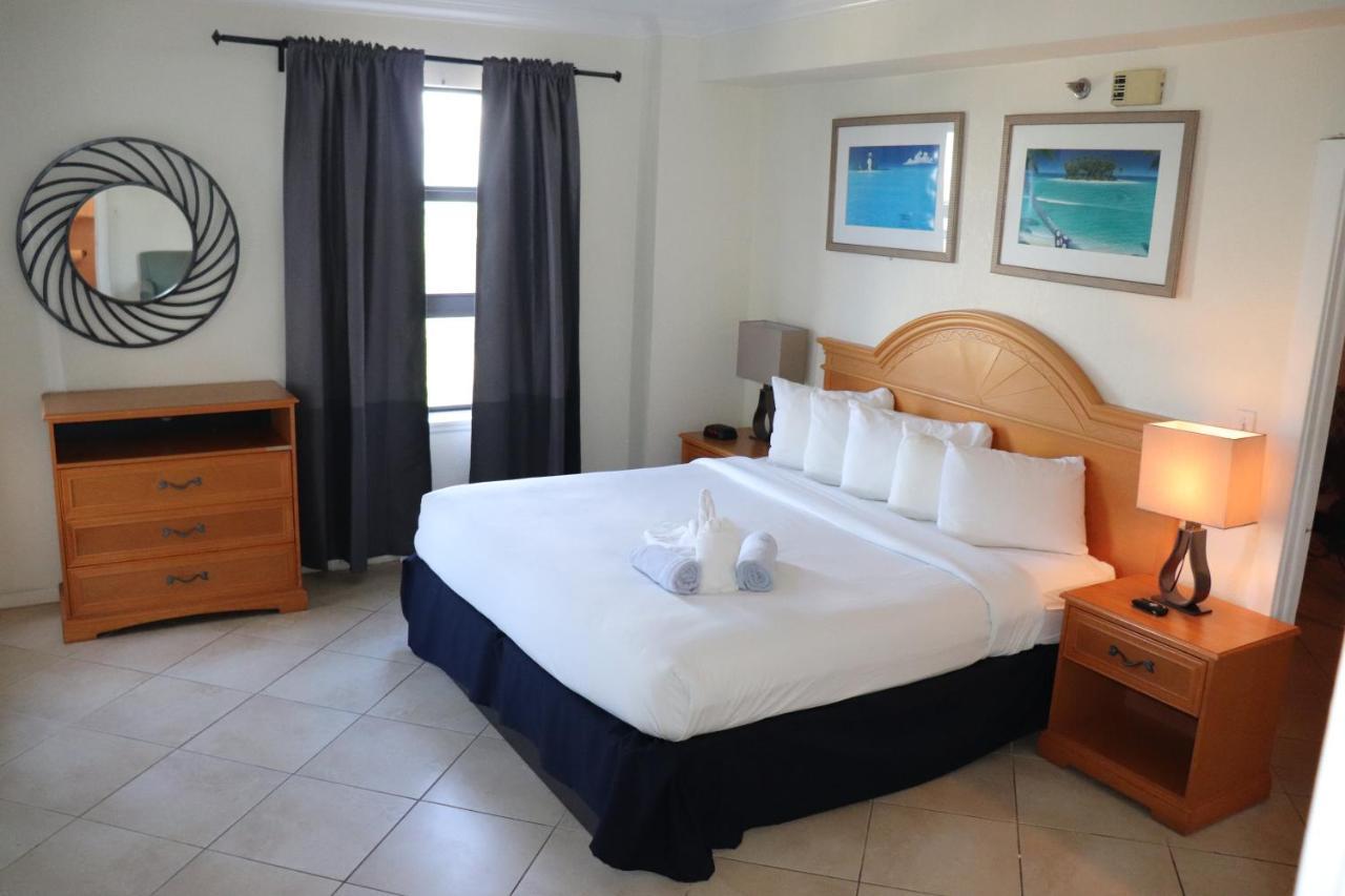 On Hollywood Beach - Affordable Two Bedrooms Sleeps 6 With Two Bathrooms Dania Beach Extérieur photo